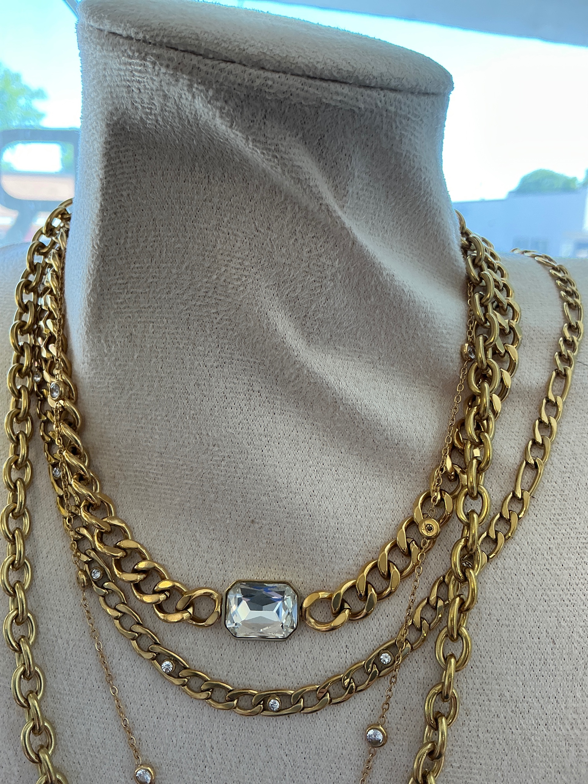 Traci-Cuban Chain Single Stone Necklace